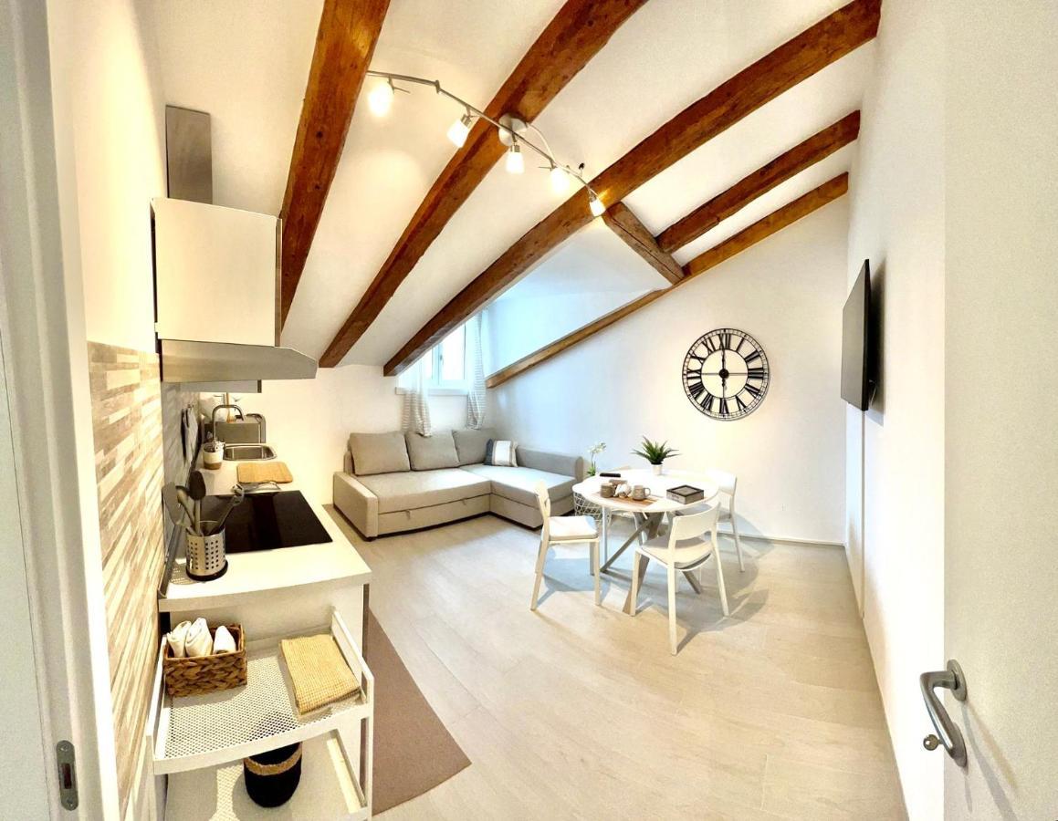 Perfect Stay Apartments Триест Экстерьер фото